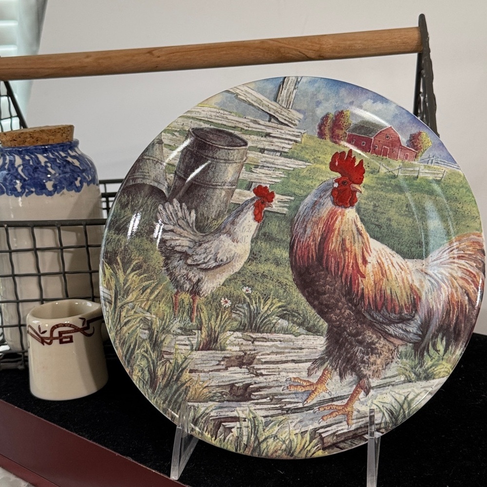 Charming decorative plate featuring a rooster design.